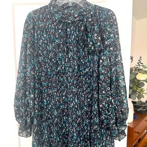 Zara printed tunic XL with ruching detail on body long sleeve long tie keyhole